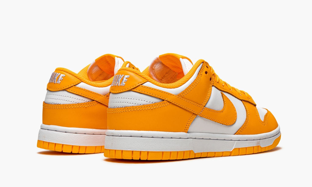 WMNS DUNK LOW "Laser Orange"